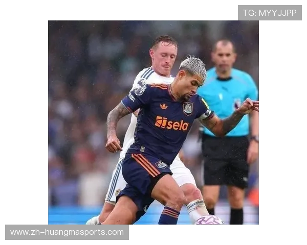 纽卡斯尔4-3利兹联，巴恩斯102分钟绝杀上演进球大战